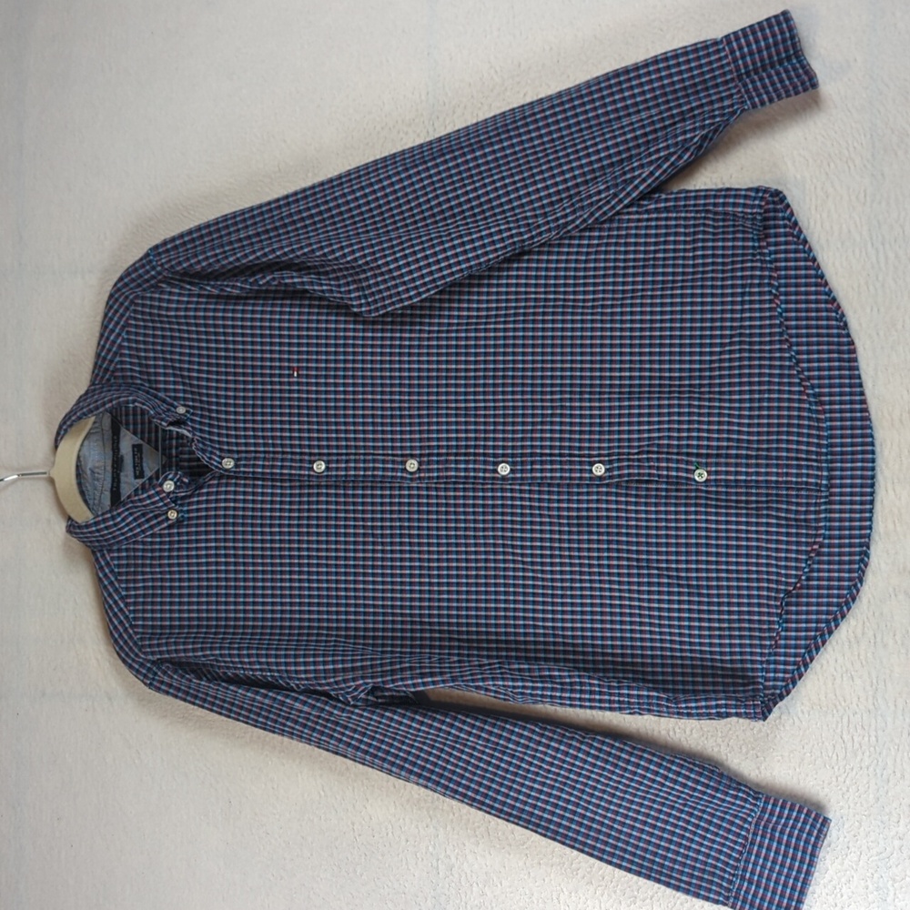Tommy Hilfiger Men's Blue & Red New York Fit Long Sleeve Button Up Shirt Size M
